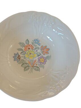 Crown Potteries Co. Vintage Serving Bowl Dish Made In USA 653 Floral Bouquet